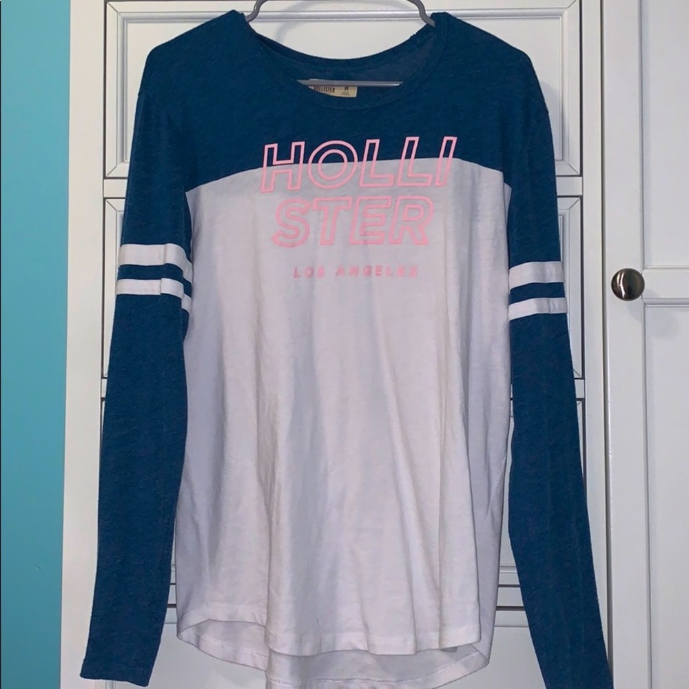 hollister long sleeve logo tee